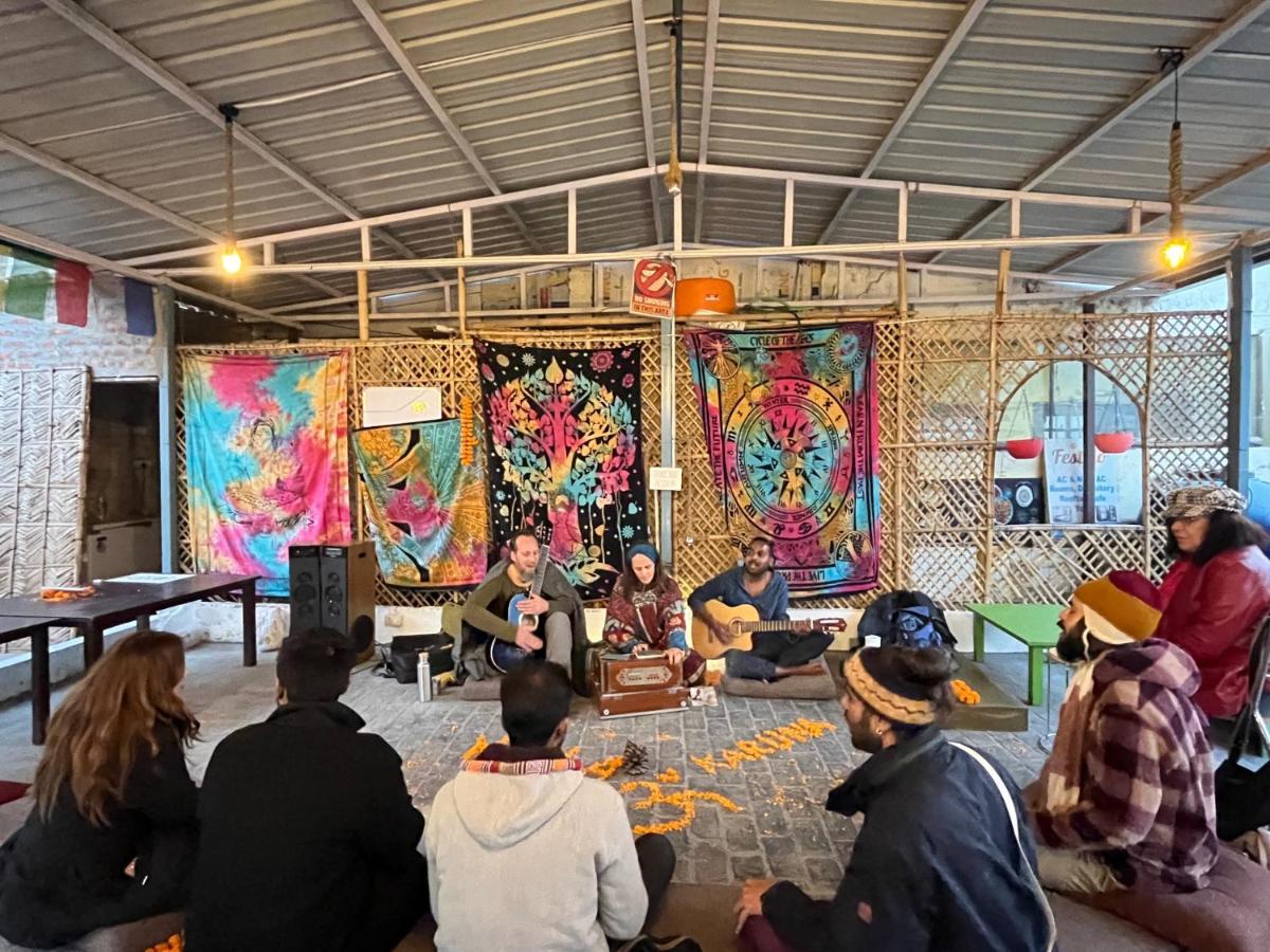 Joey'S Hostel Rishīkesh المظهر الخارجي الصورة