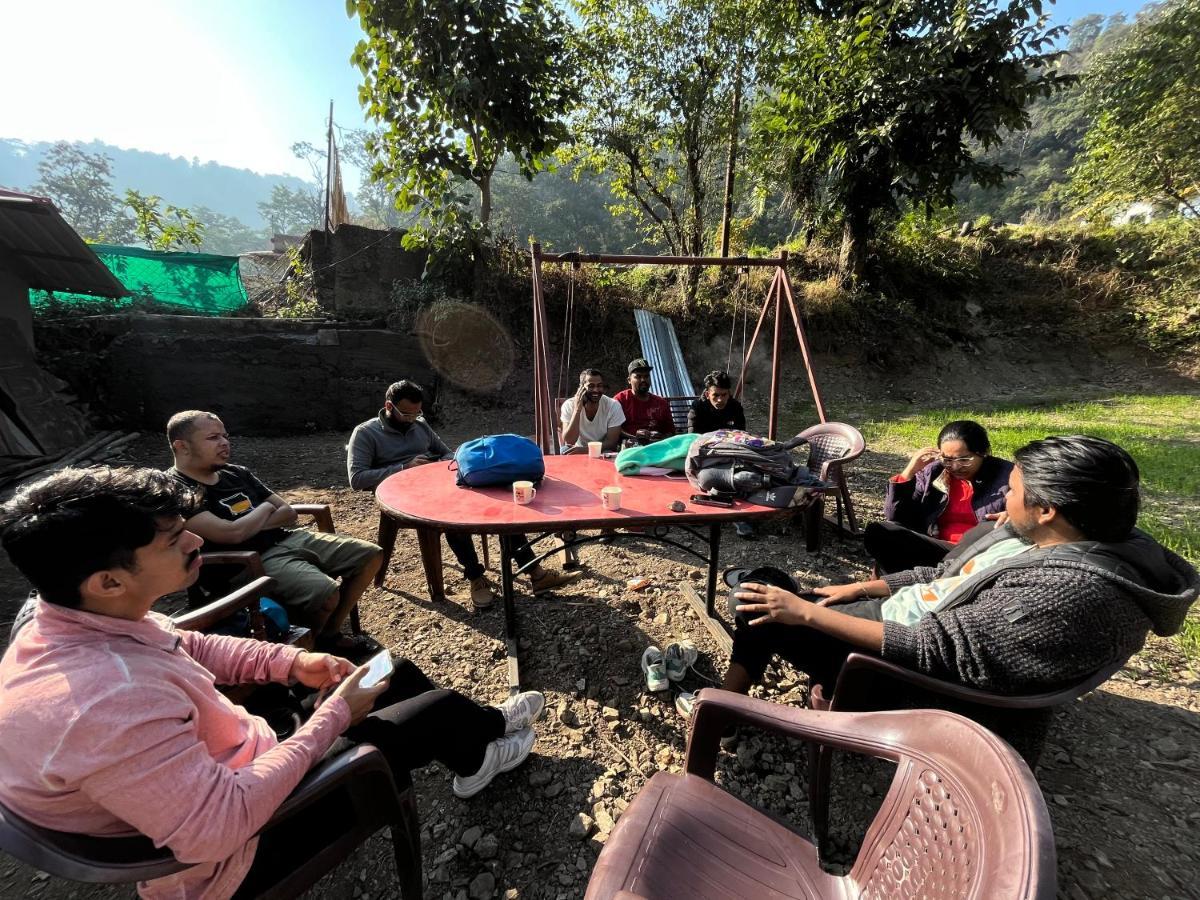 Joey'S Hostel Rishīkesh المظهر الخارجي الصورة